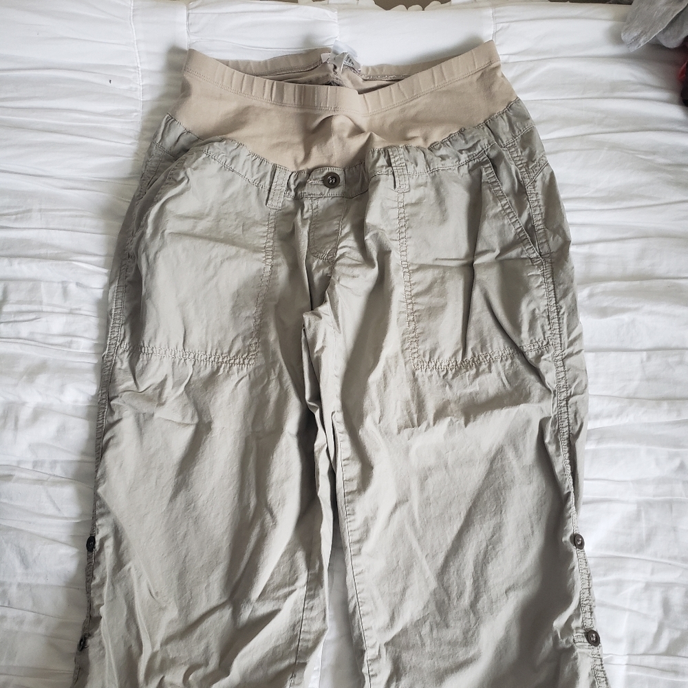 Maternity khaki capris